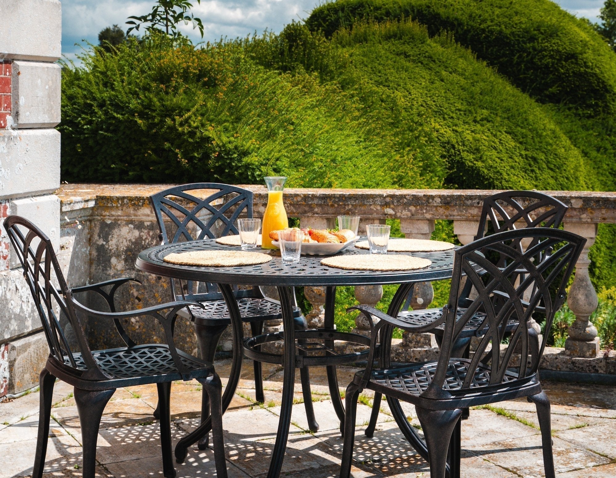 Why buy cast aluminium garden furniture for summer 2025