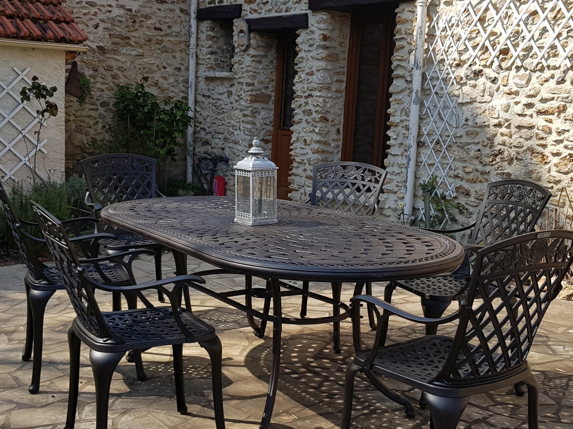 10 patio furniture ideas to makeover your outside space Lazy Susan