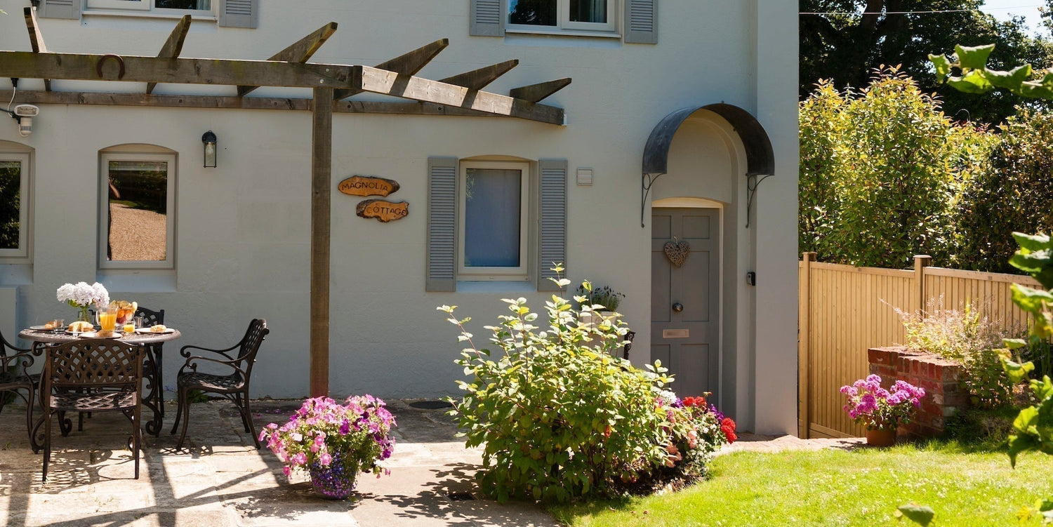 What is Cottagecore: Bring it to your garden with Lazy Susan