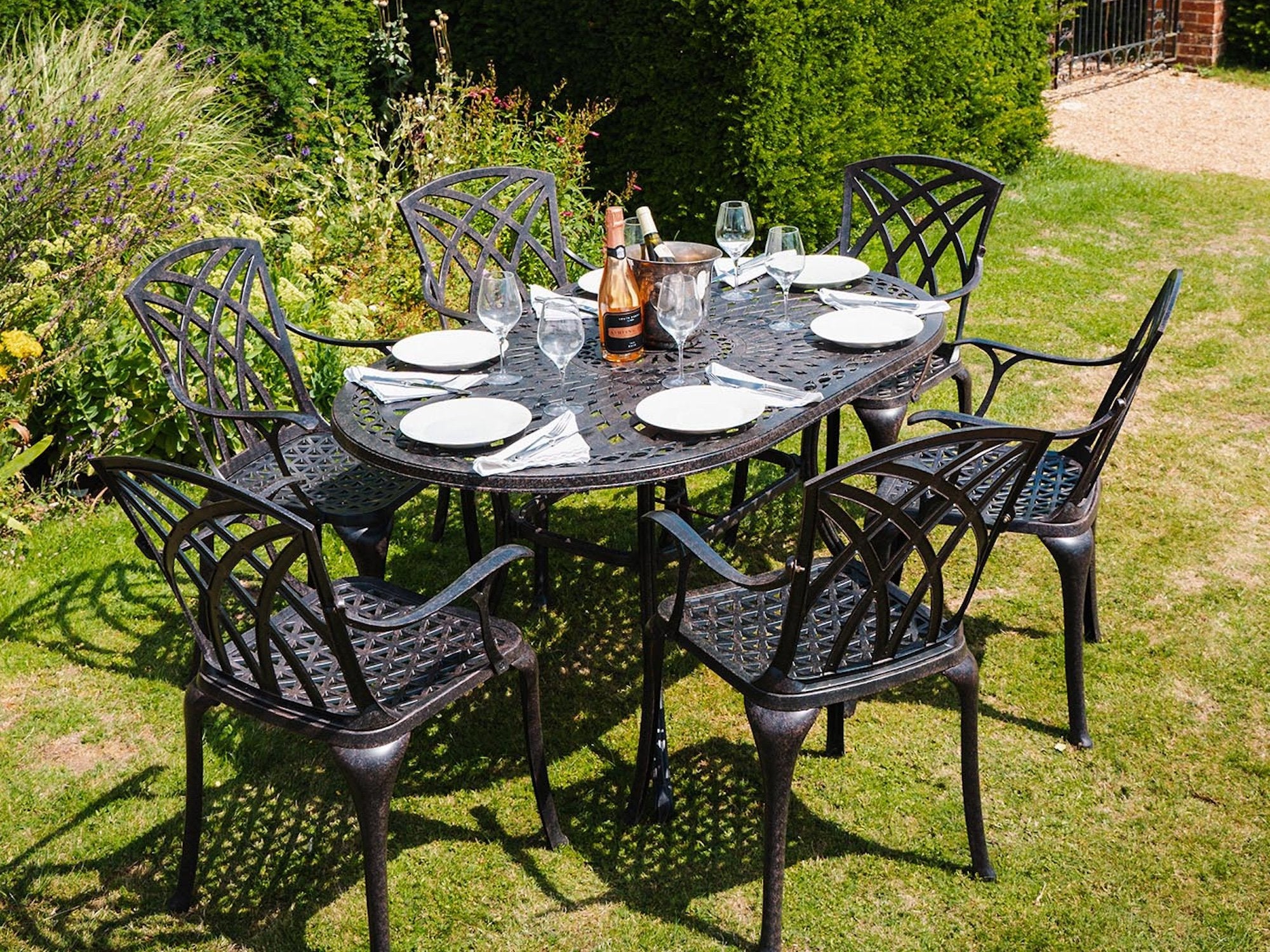 How big is a 6 seater garden table set Lazy Susan