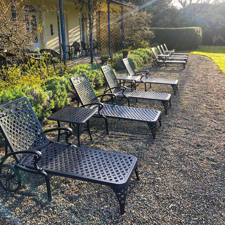 Rose Lounger Set - Antique Bronze