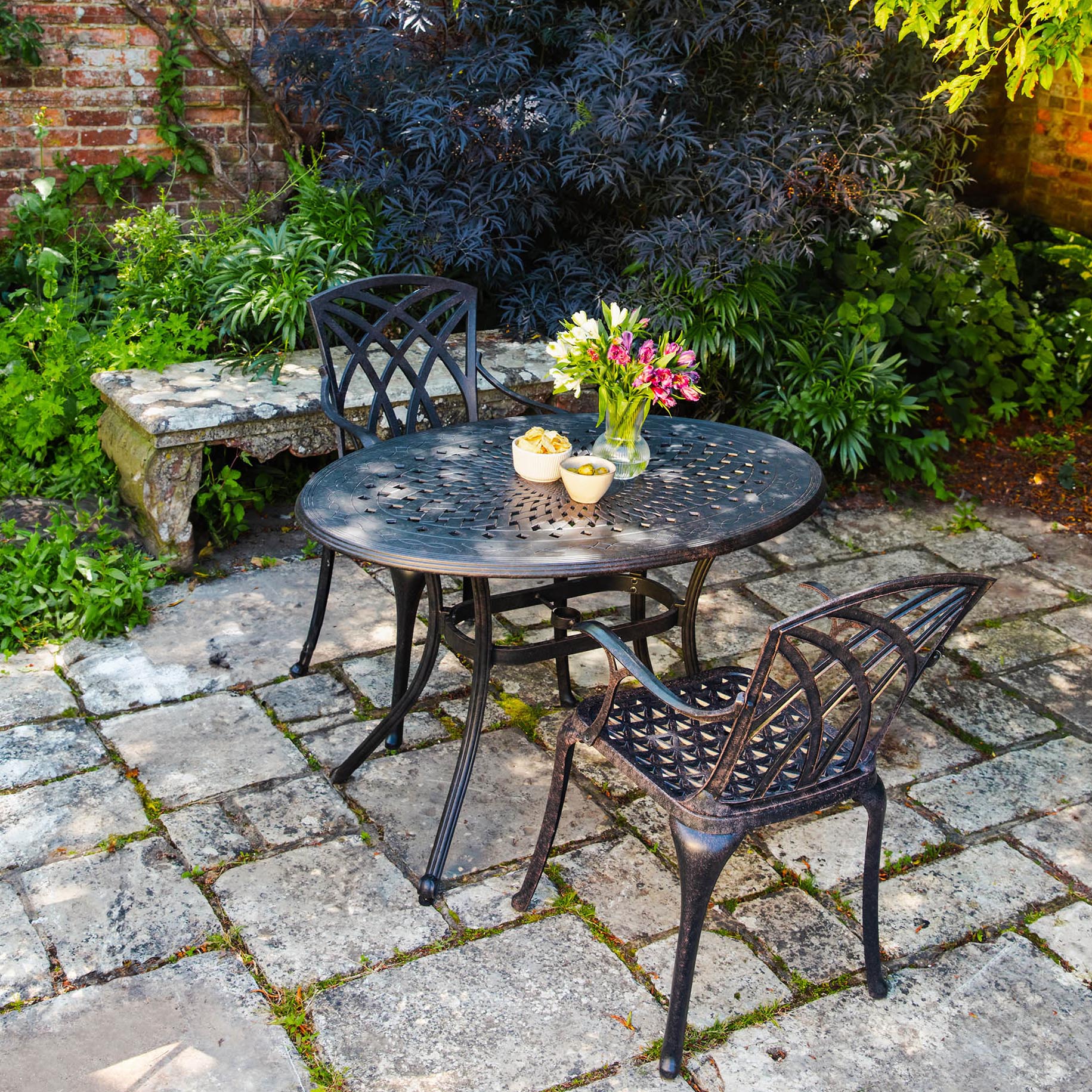 Daisie Table 2 Seater Set - Antique Bronze