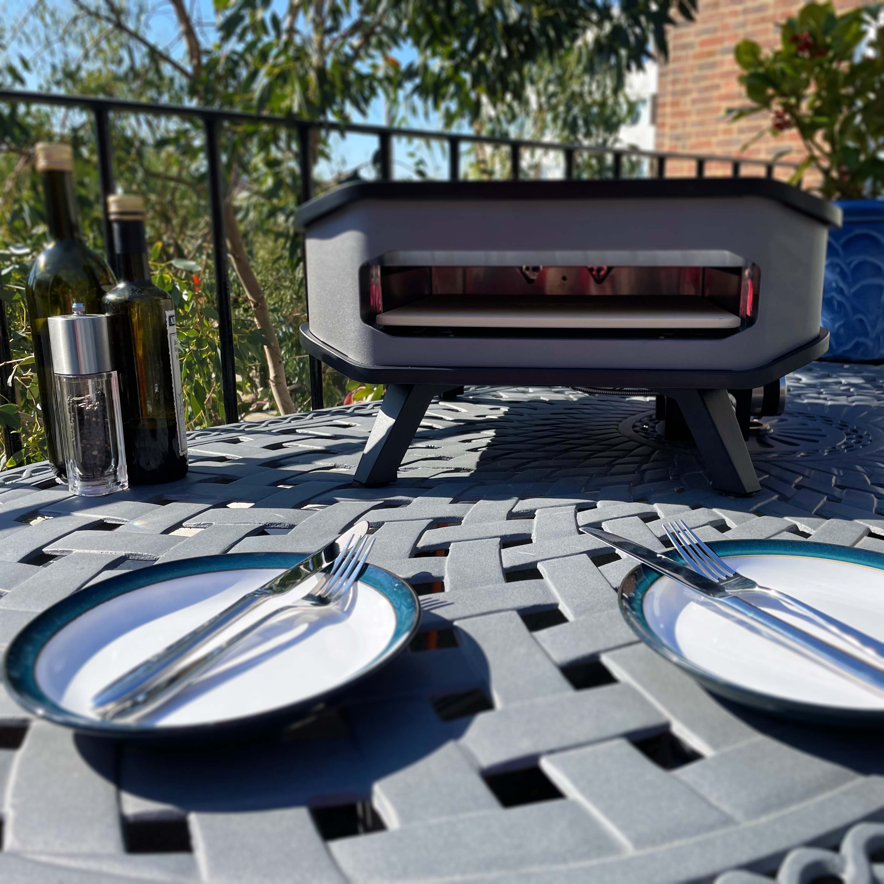 Cozze Pizza Oven 17" - Black