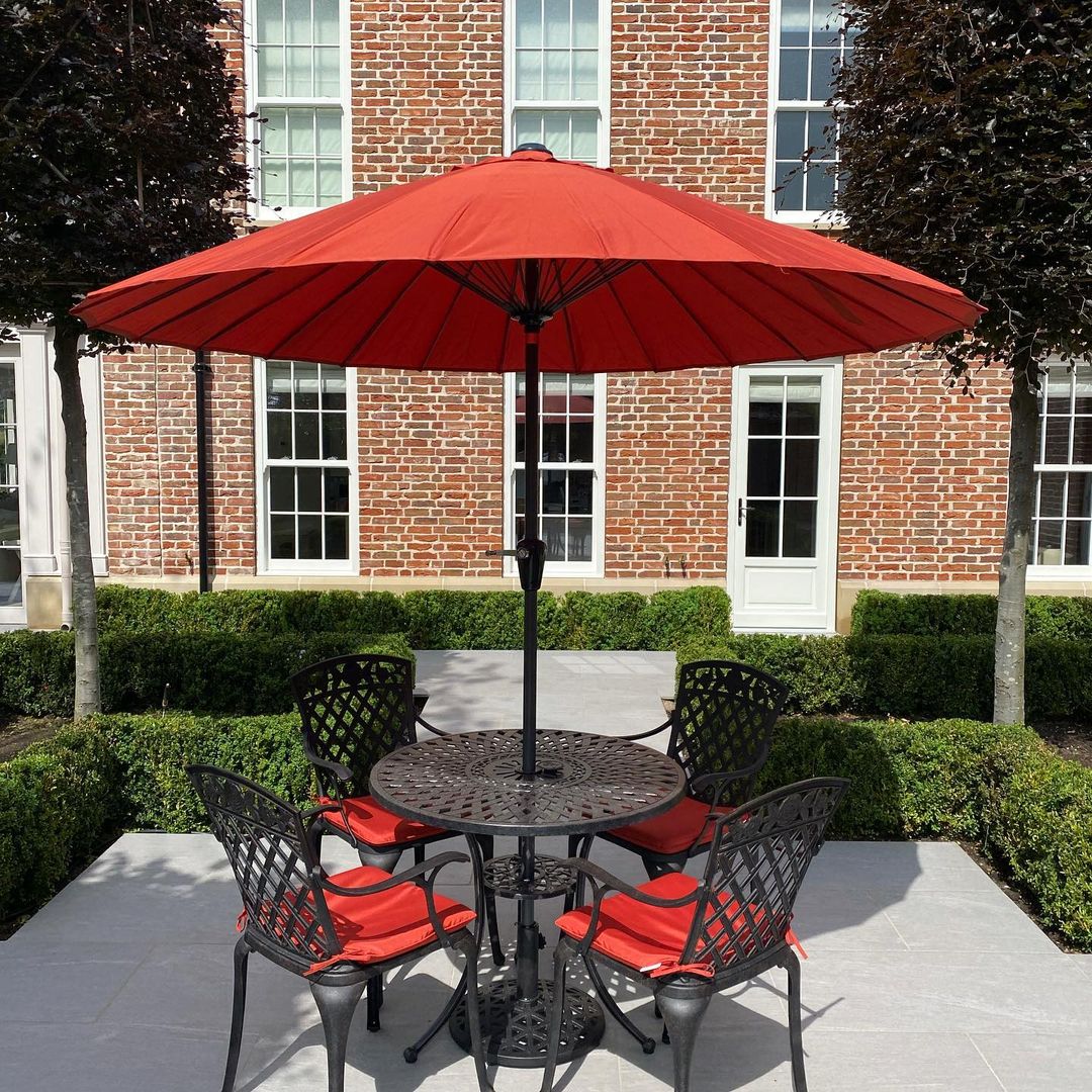 Mia Table 4 Seater Set - Antique Bronze