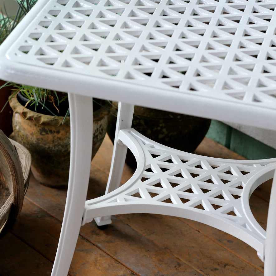 Sandra Table - White