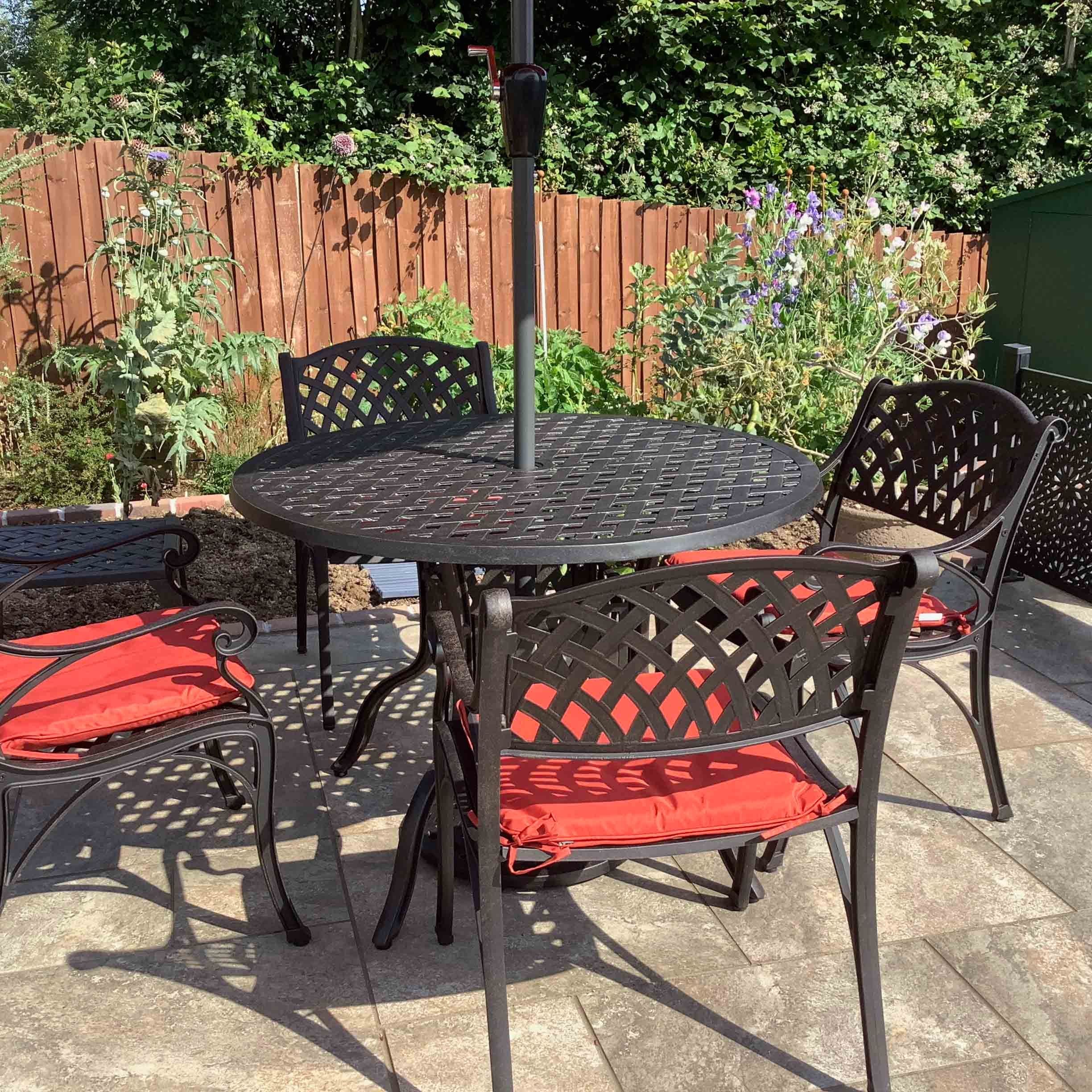 Lisa Table 4 Seater Set - Antique Bronze