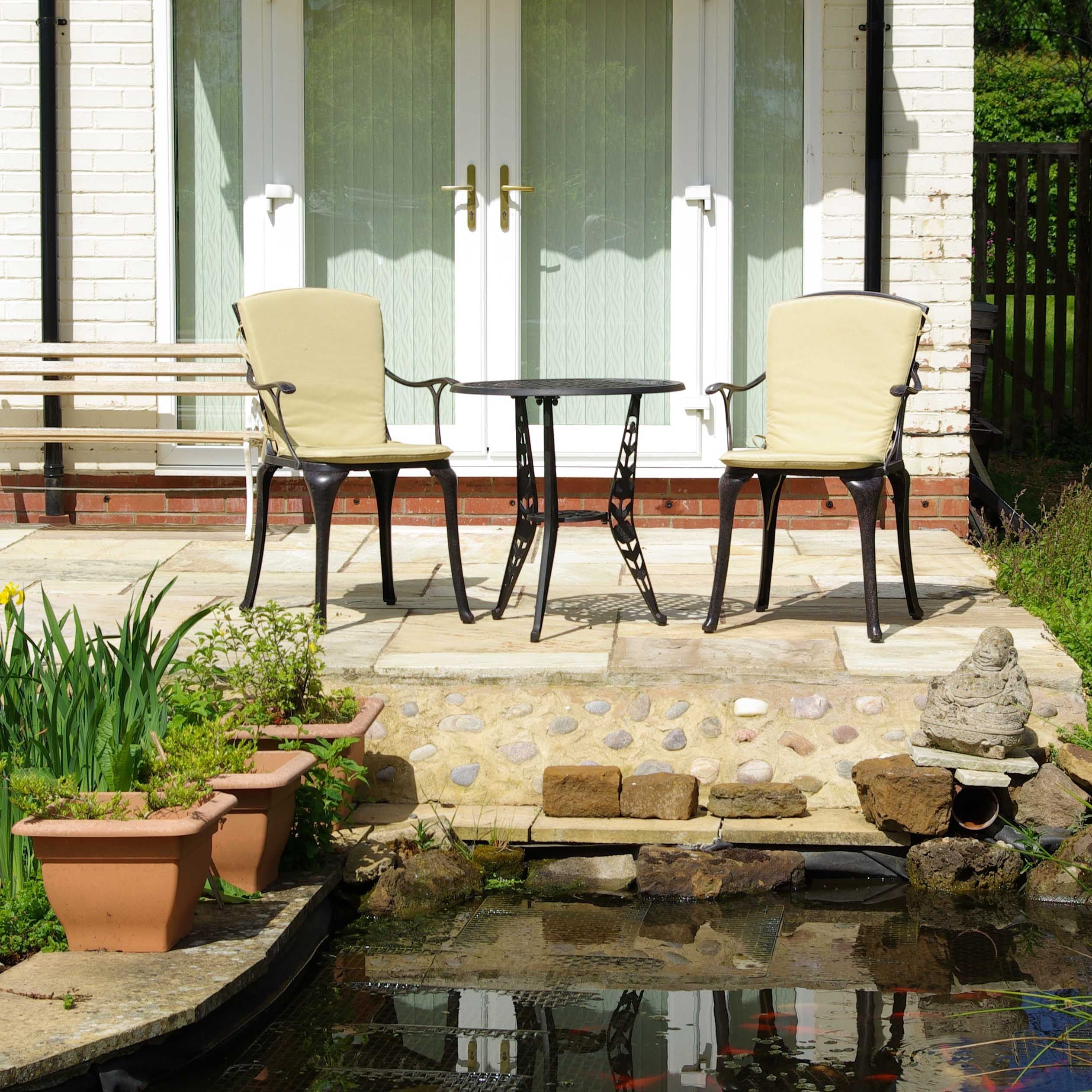 Rose Table 2 Seater Set - Antique Bronze
