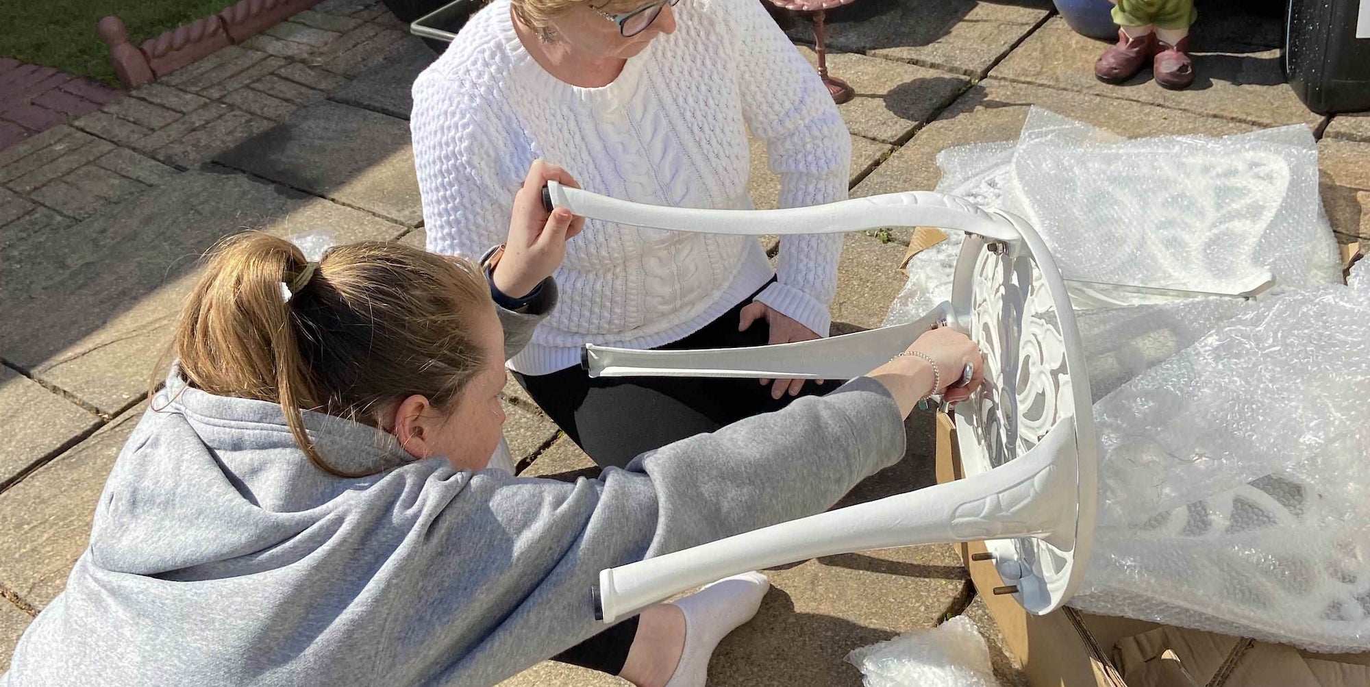 Garden Furniture DIY: Self-assembly tips and care advice from Lazy Magazine