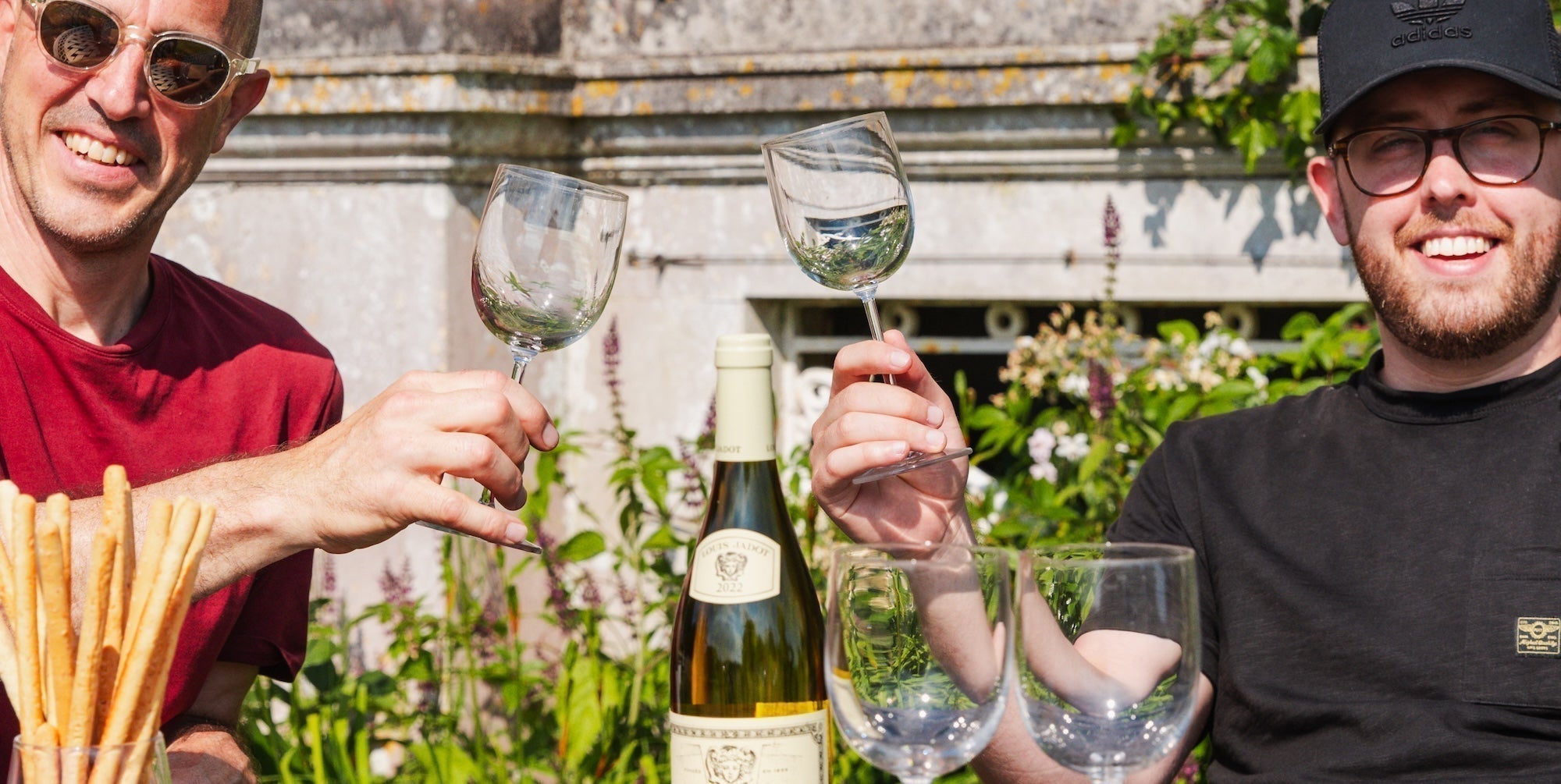 How to build a garden bar area around your existing outdoor furniture