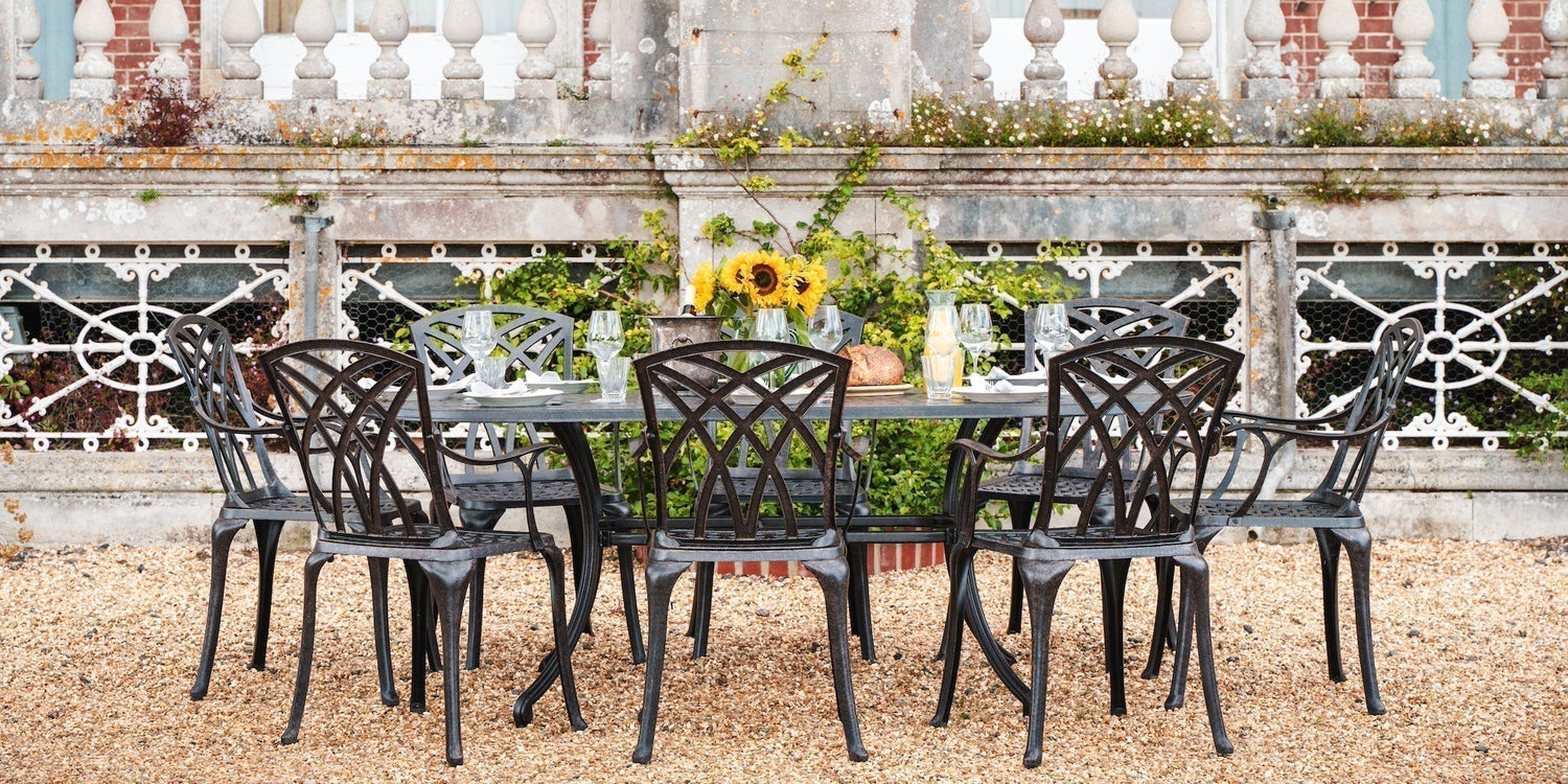 How to choose the right number of garden chairs for your patio