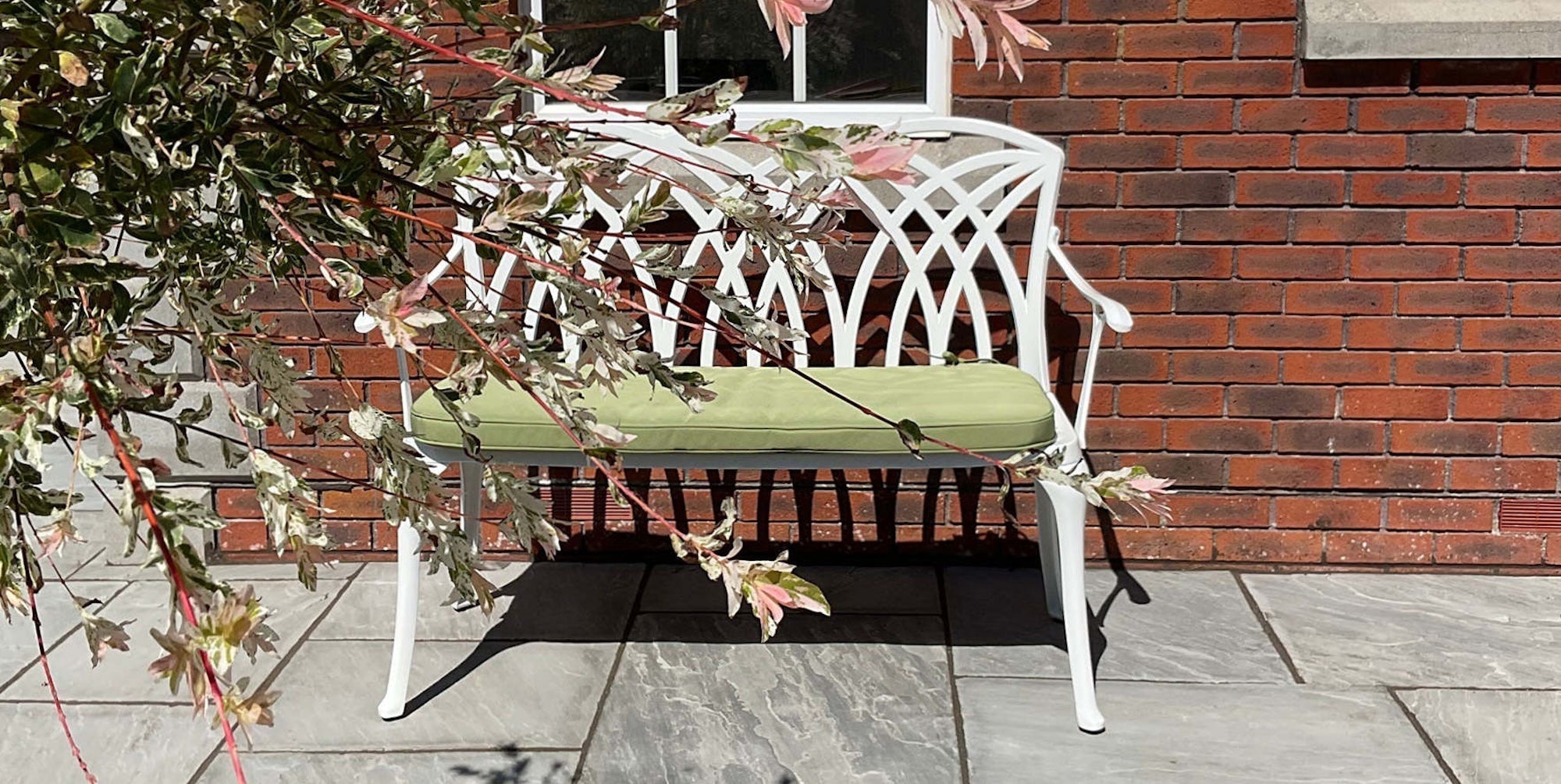 Is it safe to leave garden cushions outside all summer in the UK?