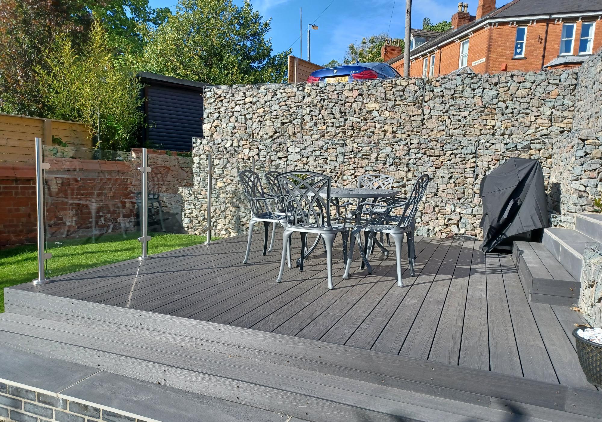 Our top 5 garden design solutions for a small city plot