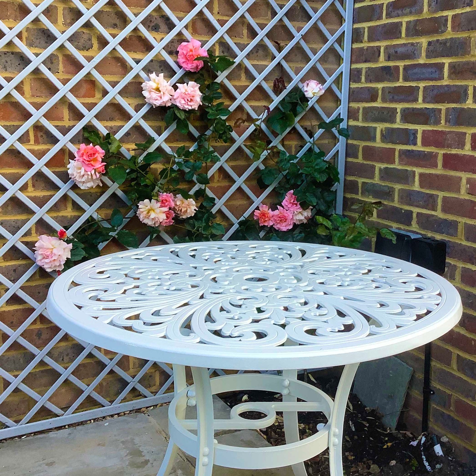 Jill Table 4 Seater Set - White