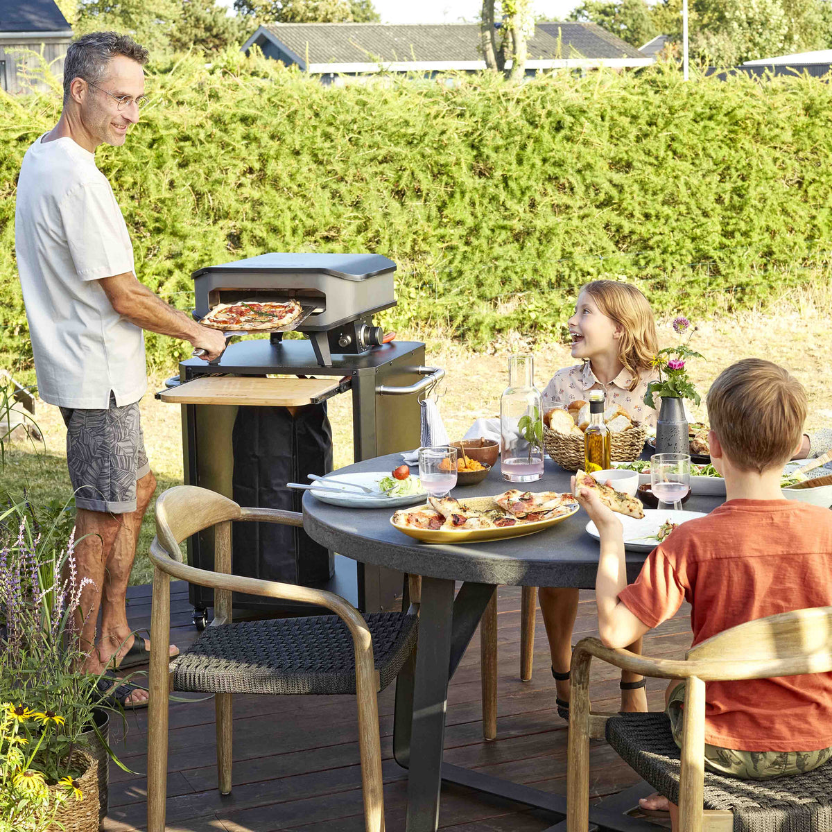 Cozze 17" Pizza Oven Set
