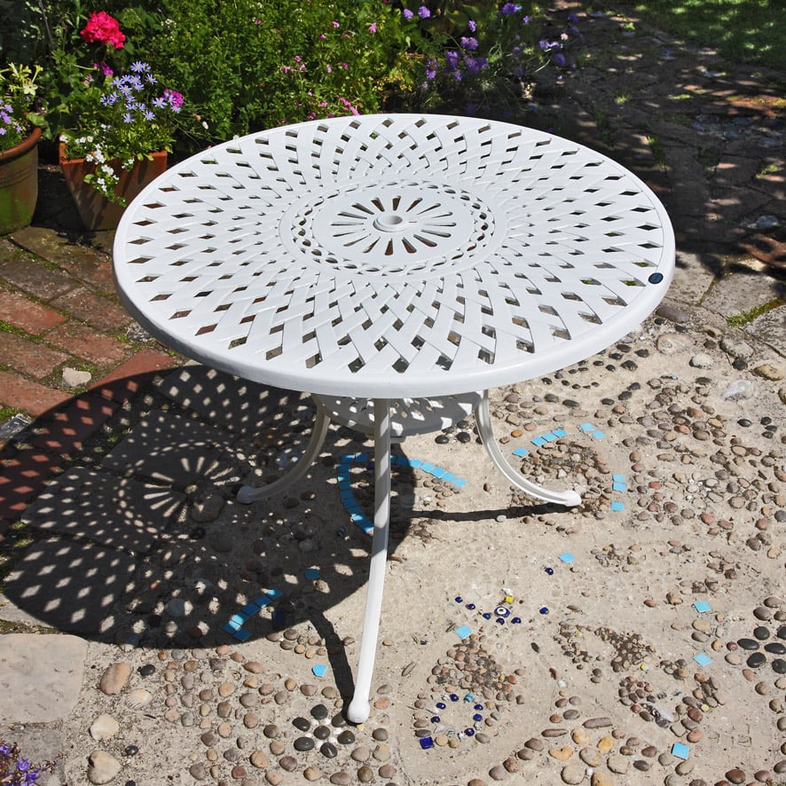 Mia Table - White