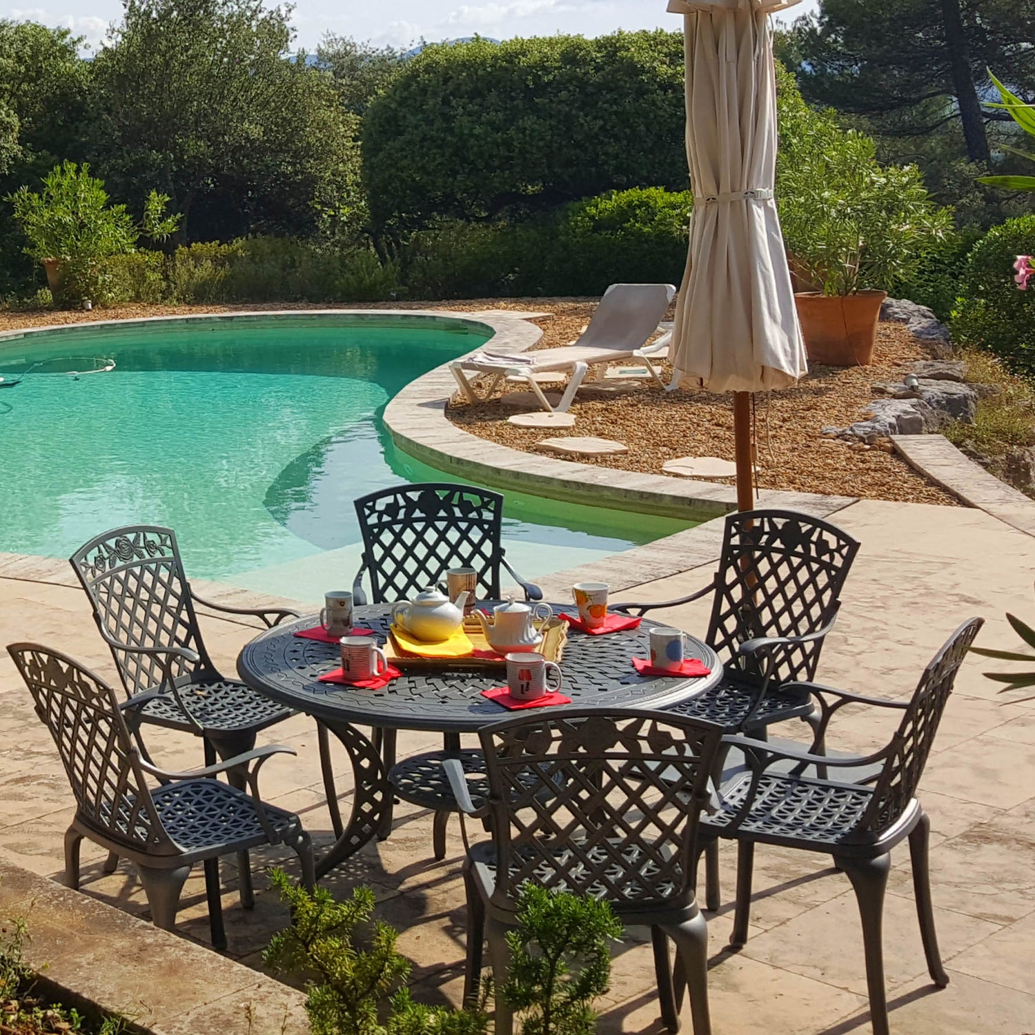 Amy Table 6 Seater Set - Antique Bronze