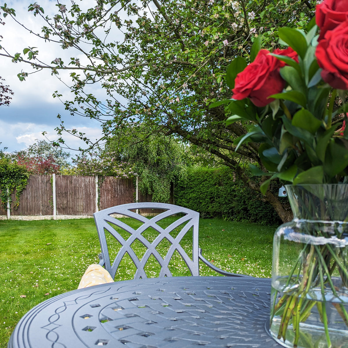 Daisie Oval Table 2 Seater Set - Slate Grey