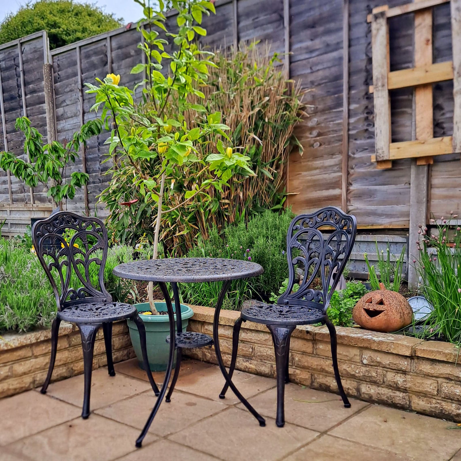 Tulip Bistro 2 Seater Set - Antique Bronze