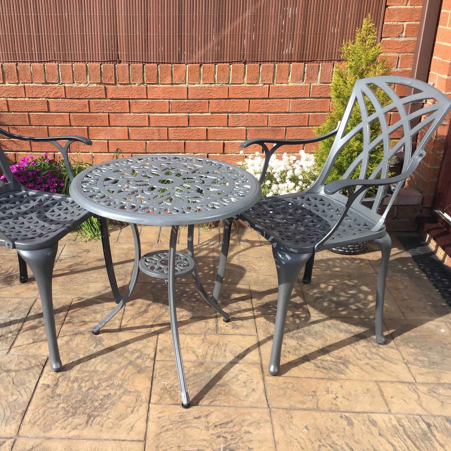 Slate Grey 'Tulip' Seater Patio or Garden Table Lazy Susan