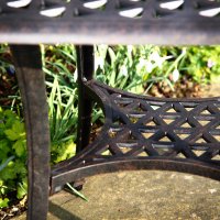 Preview: Sandra_Side_Table_Cast_Aluminium_Garden_Furniture_2
