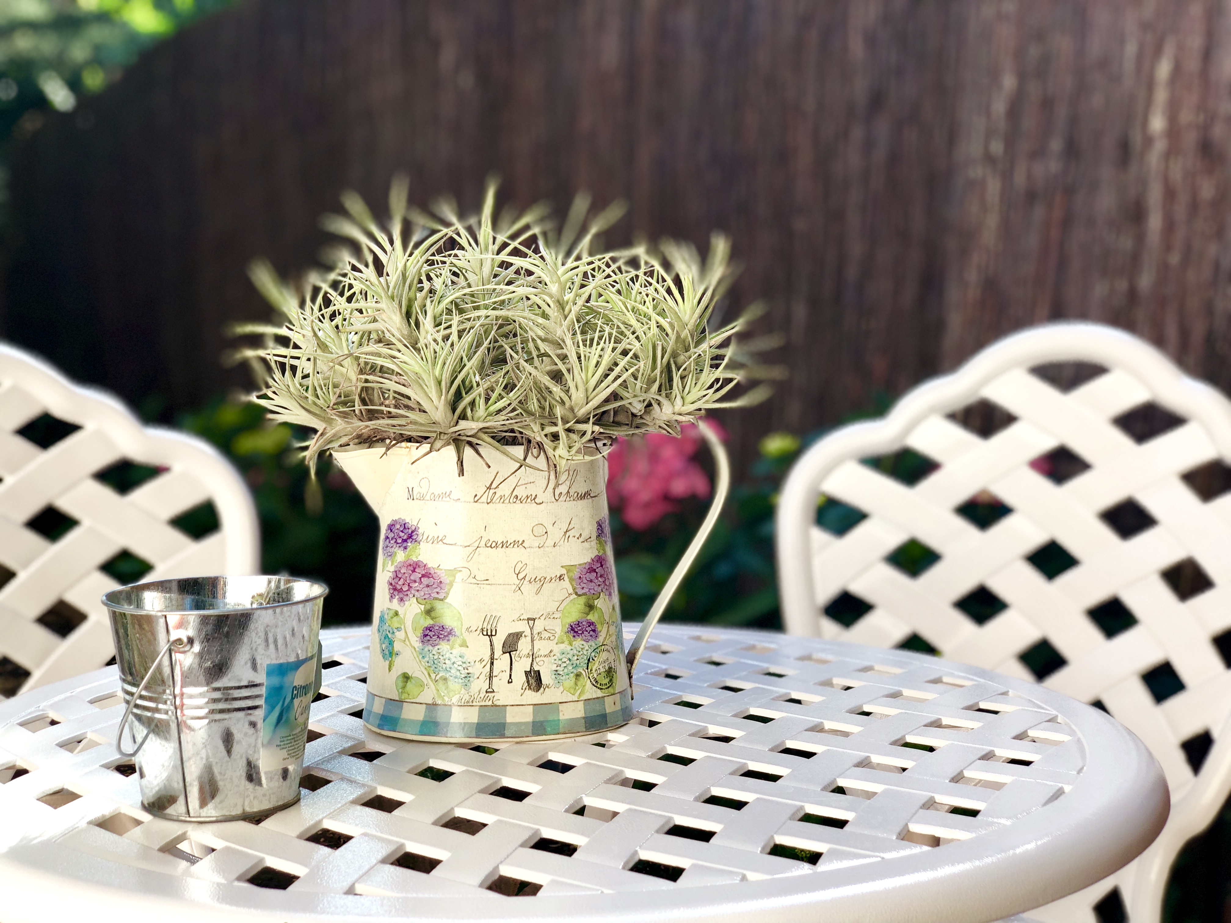 Garden Table Centrepiece | Try your hand at upcycling and recycling