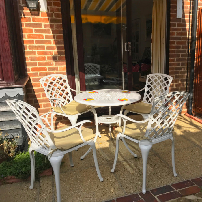 Anna Small Garden Patio Table With 4 Chairs In White Lazy Susan - Ottawa Used Patio Chairs
