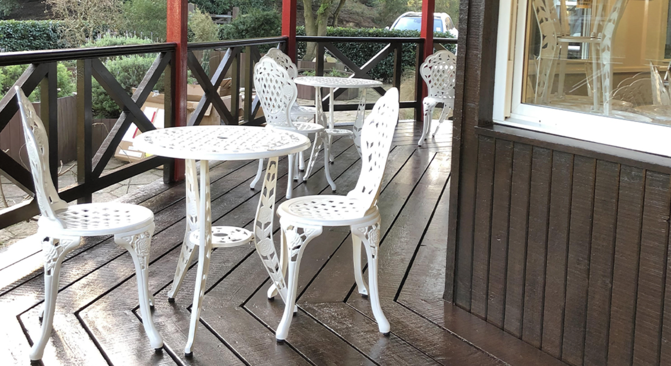 The Jersey Farm Shop also have our Trade Garden Furniture outside their cafe and gift shop