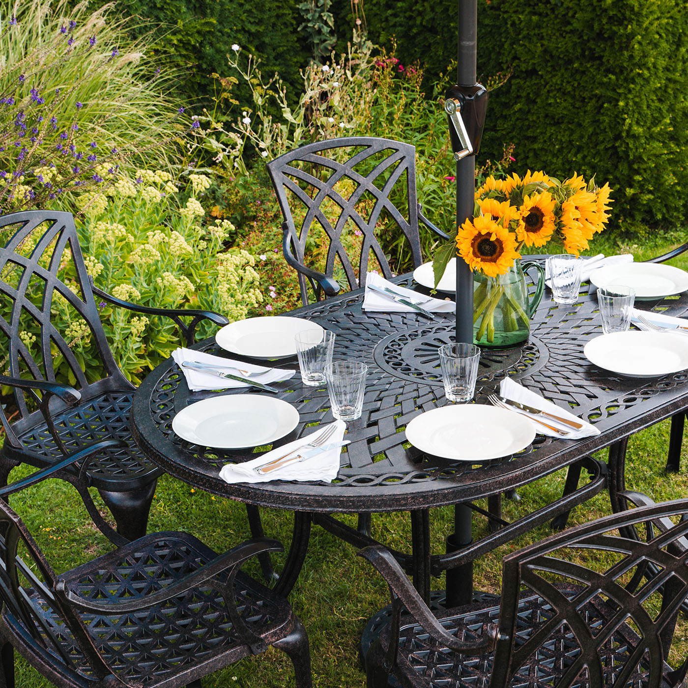 6-seater garden furniture sets from Lazy Susan