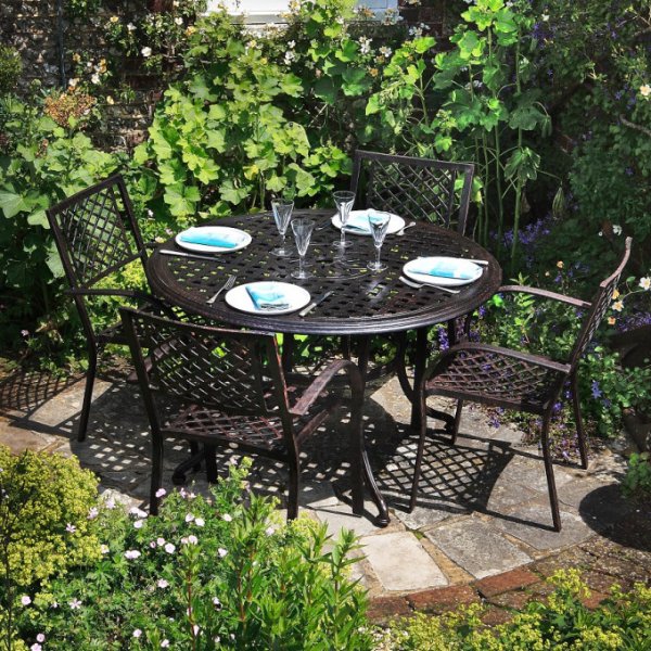 4 Seater Small Garden Table And Chairs, Round Metal Garden Table And 4 Chairs