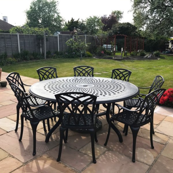 The Rosie 8 Seater Garden Table Set, Round Metal Garden Table And Chairs