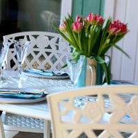 Preview: White 4 seater Oval Garden Table Set 3