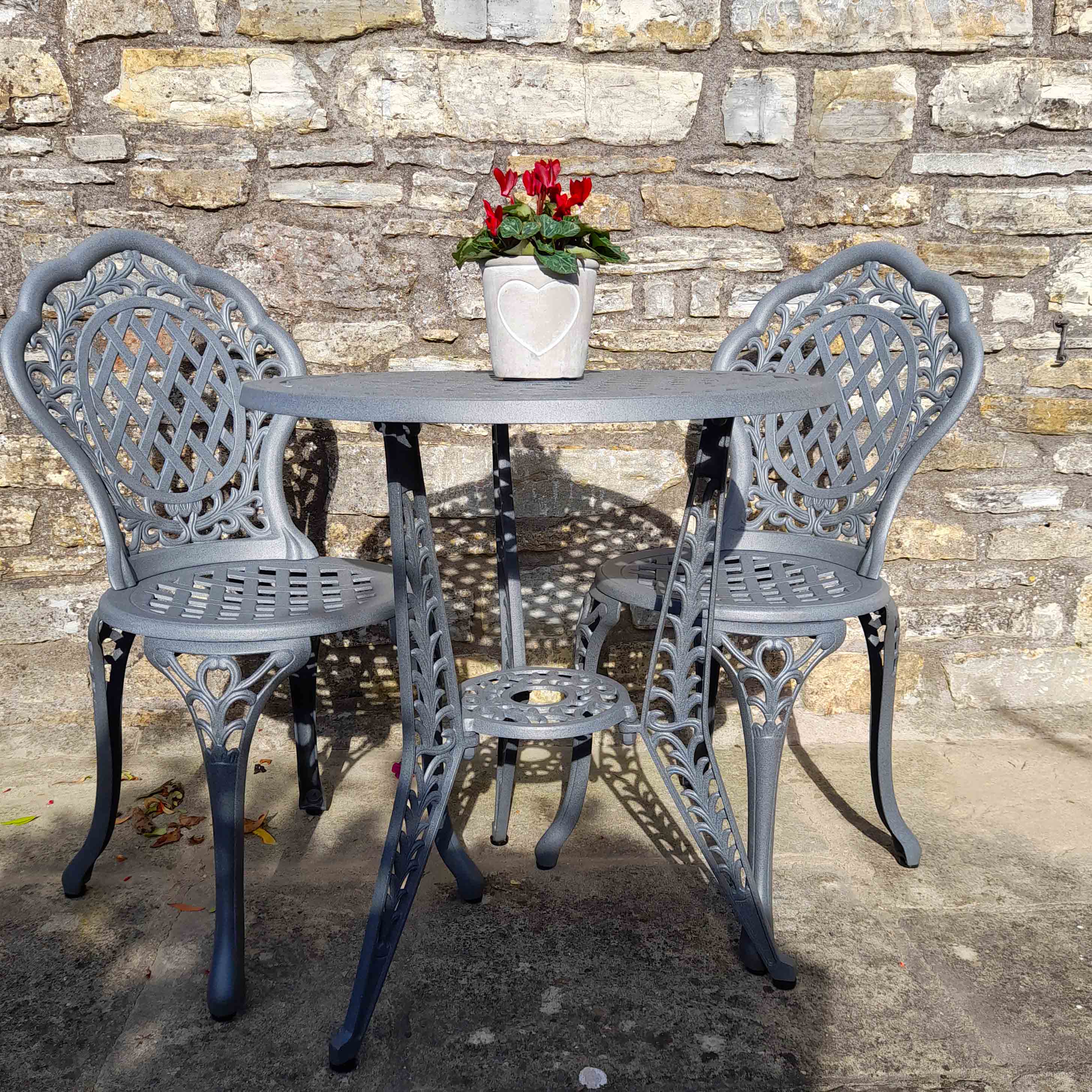 Our Ivy small garden chairs and table are low maintenance