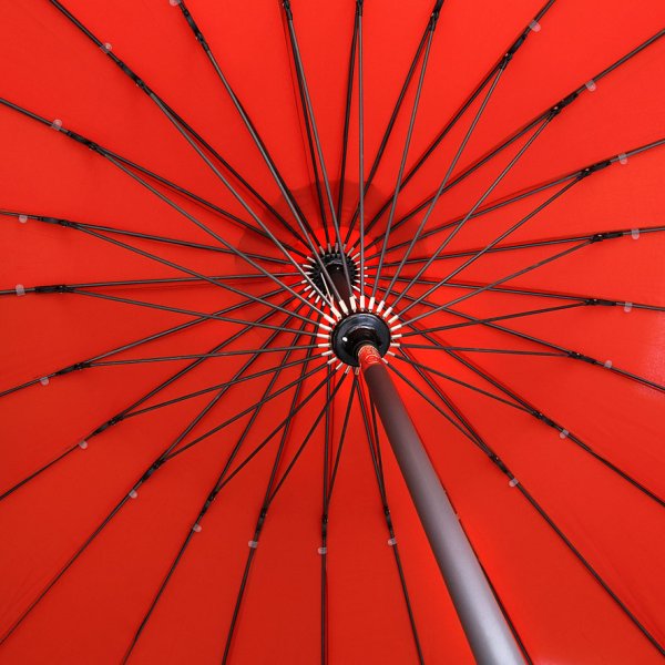 2.7m fiberglass garden parasol 3