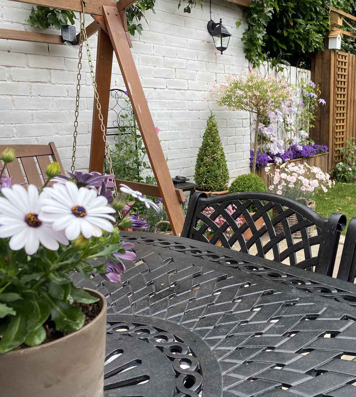 Always put your metal garden furniture away clean and dry