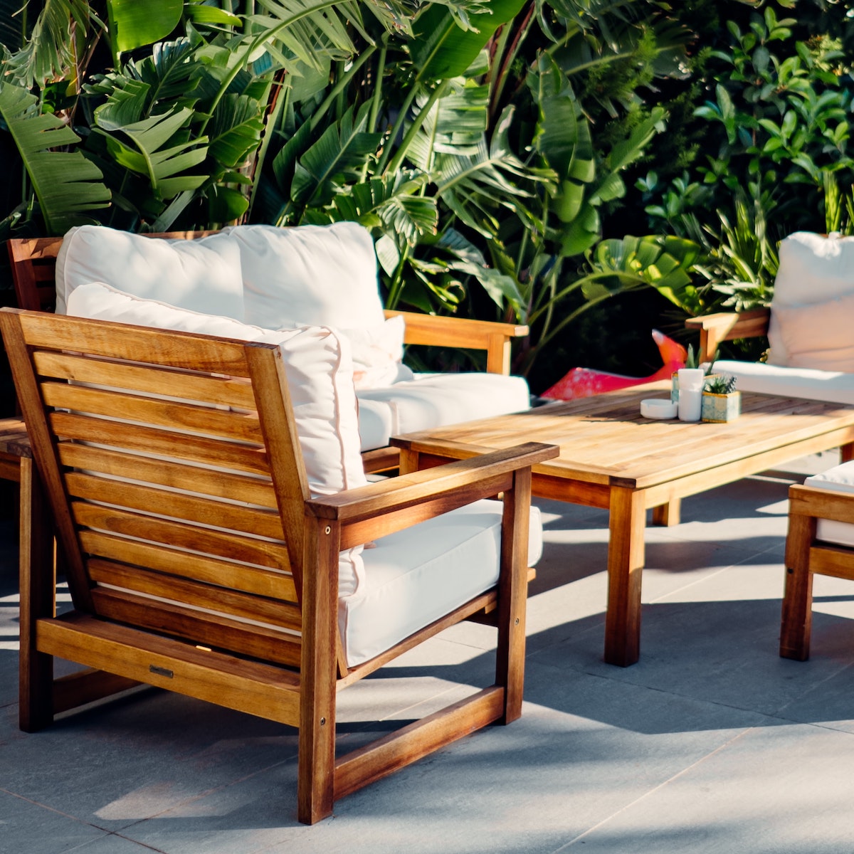Take good care of your wooden garden furniture