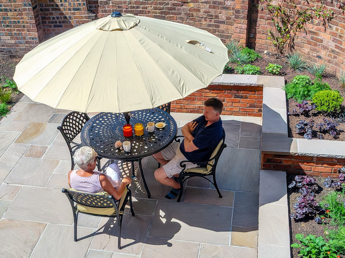 What shape garden table should you buy?